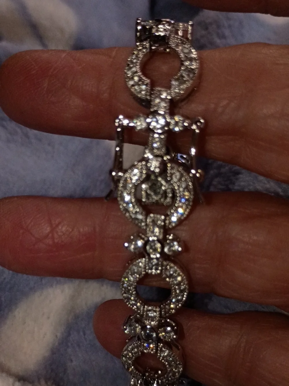 Joan Rivers Silver Crystal Circle Link Bracelet - Unbranded